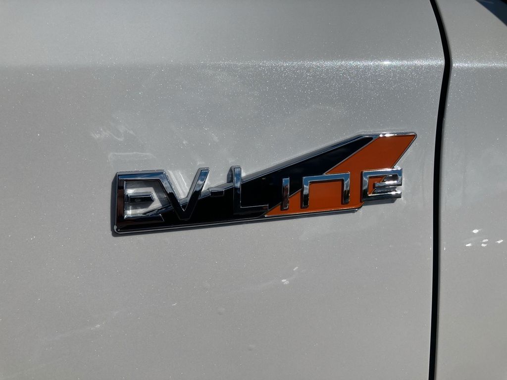 DFSK Forthing 5 2024