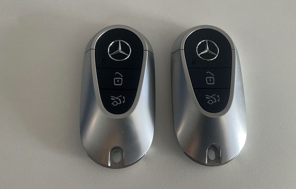 Mercedes-Benz E 300 2024