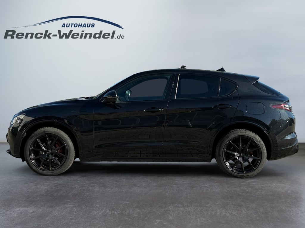 Alfa Romeo Stelvio 2023