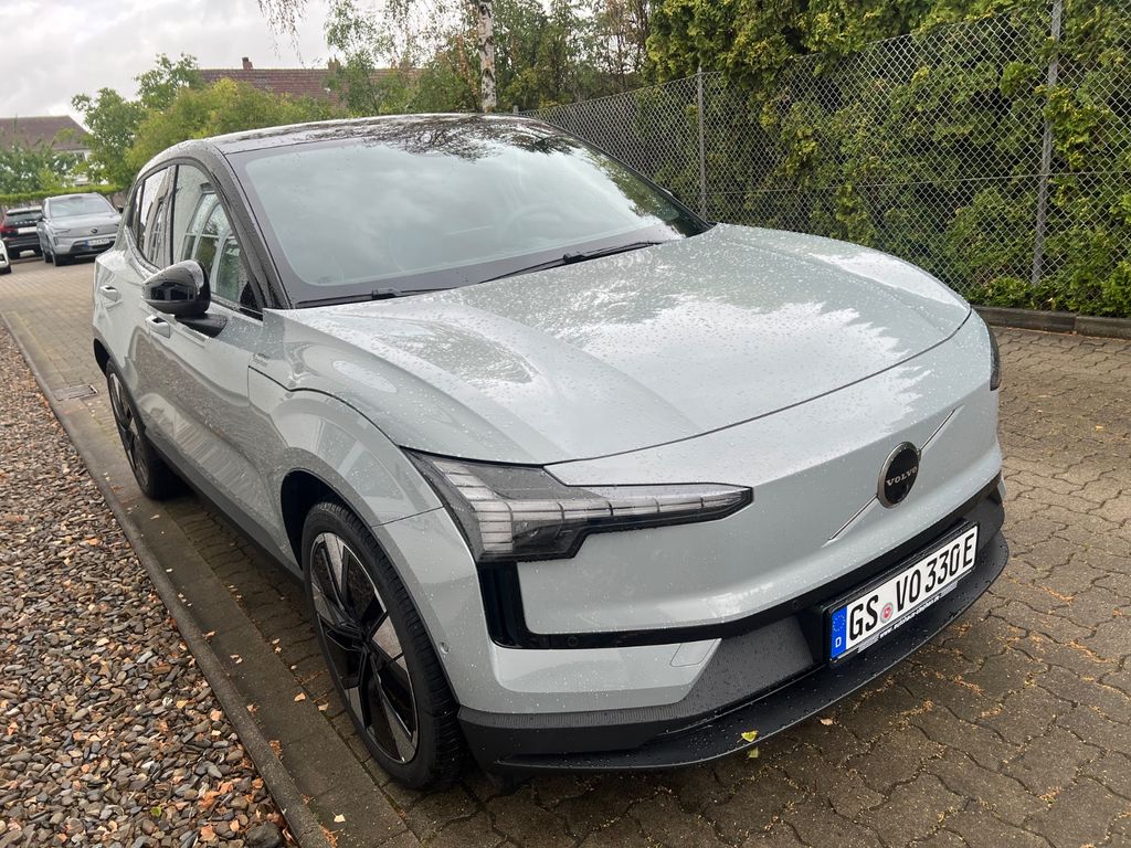 Volvo EX30 2025