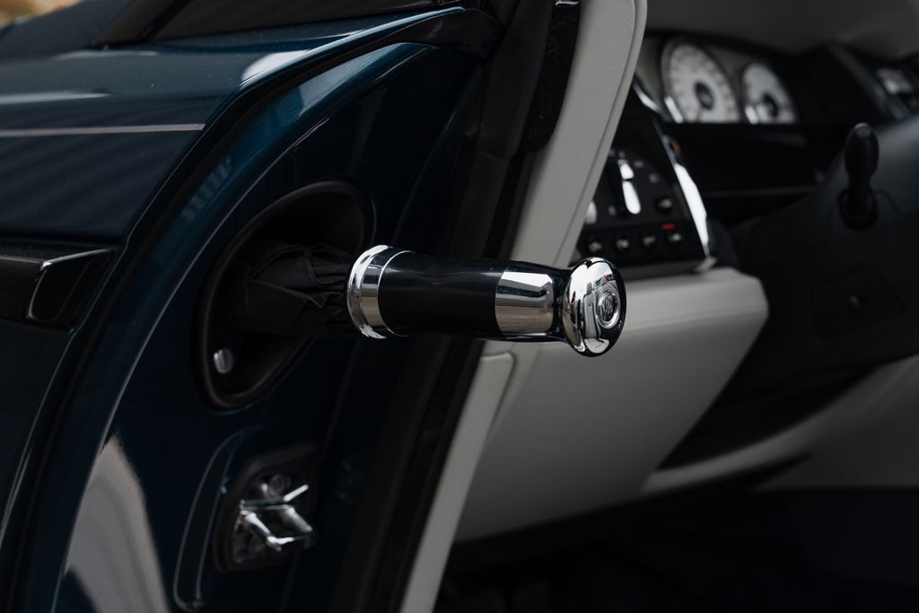 Rolls-Royce Dawn 2017