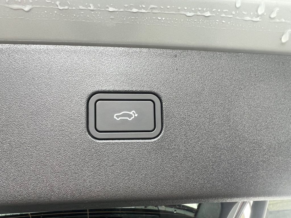 Volvo EX30 2025