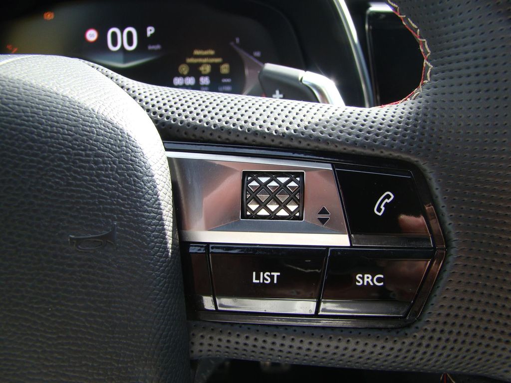 DS Automobiles DS7 (Crossback) 2023