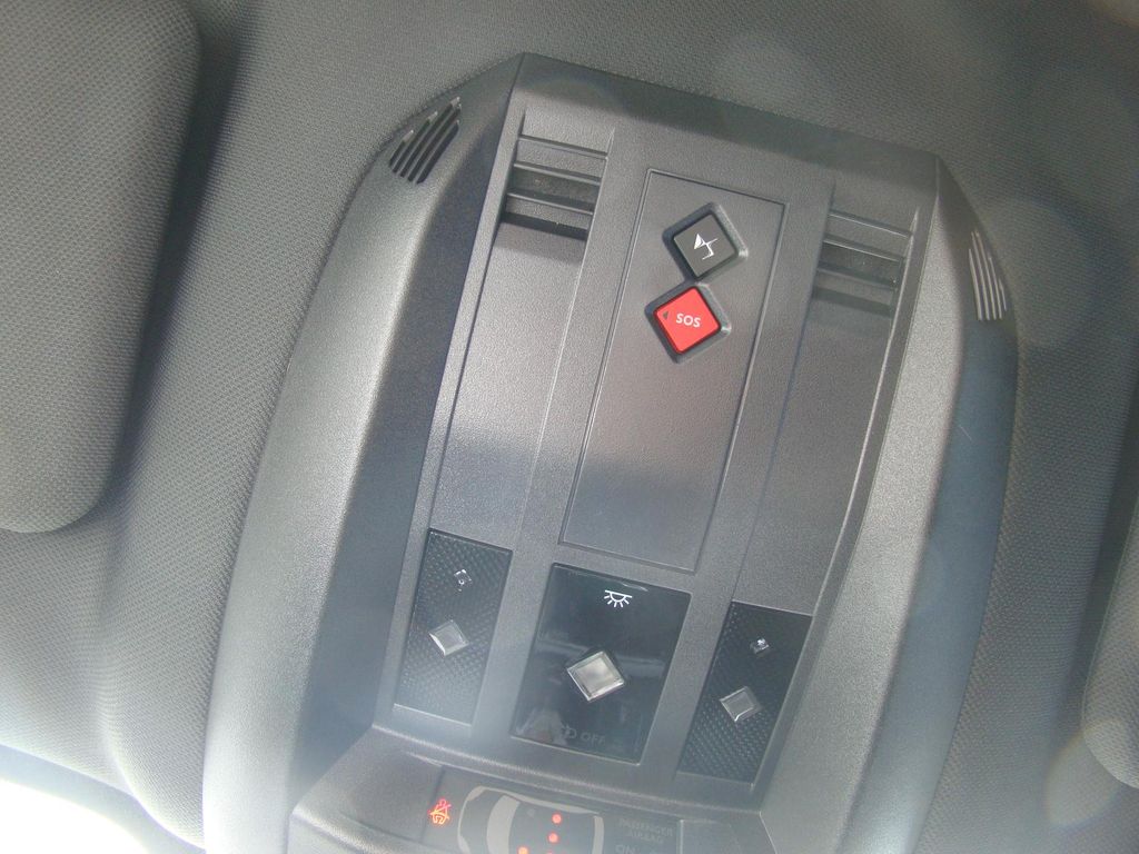 DS Automobiles DS7 (Crossback) 2023