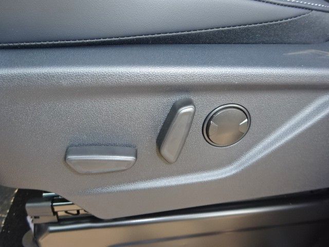 Ford Tourneo Custom 2025