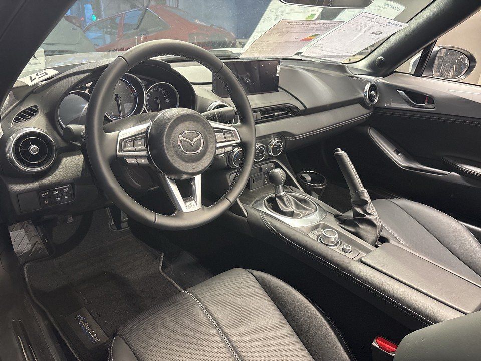 Mazda MX-5 2024