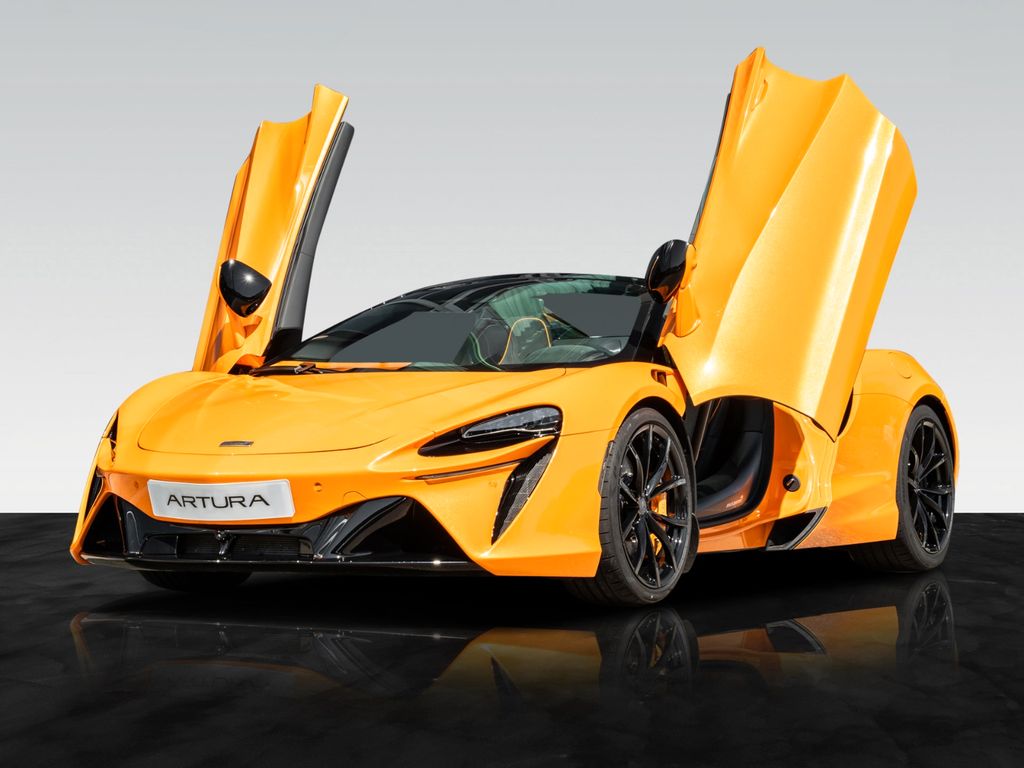 McLaren Artura 2024
