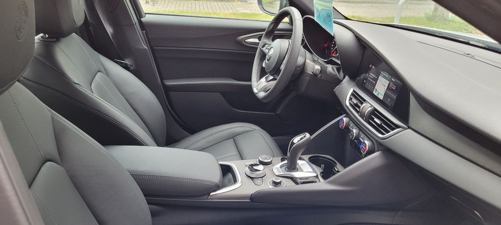 Alfa Romeo Giulia 2023