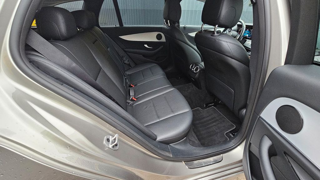 Mercedes-Benz E 220 2021