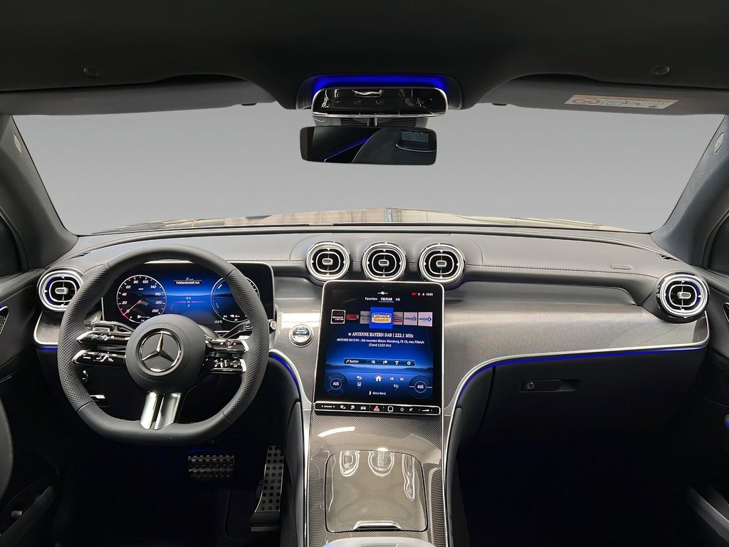 Mercedes-Benz GLC 300 2025