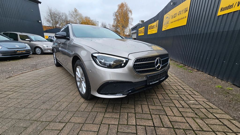 Mercedes-Benz E 220 2021