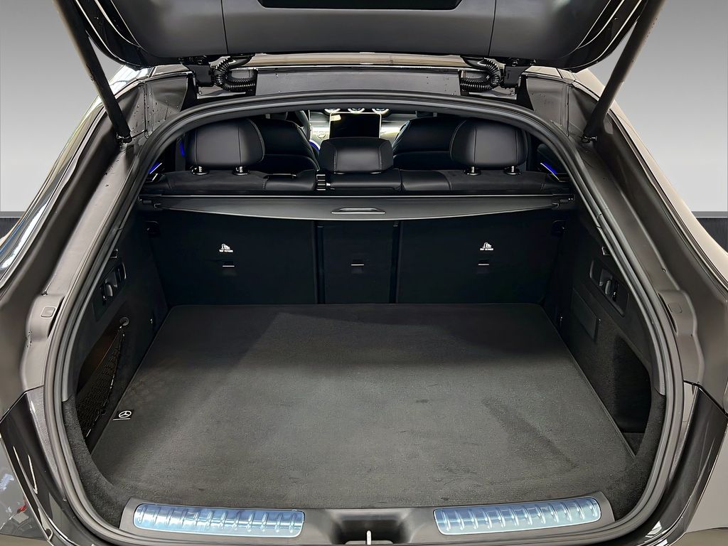 Mercedes-Benz GLC 300 2025