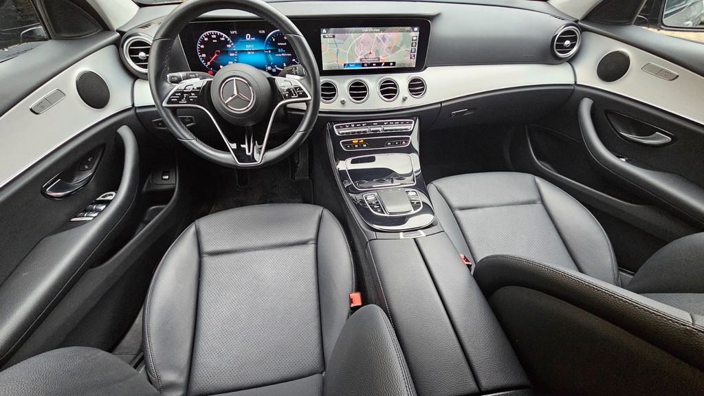 Mercedes-Benz E 220 2021