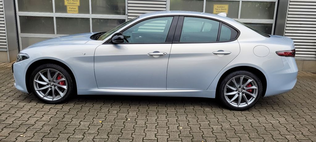 Alfa Romeo Giulia 2023