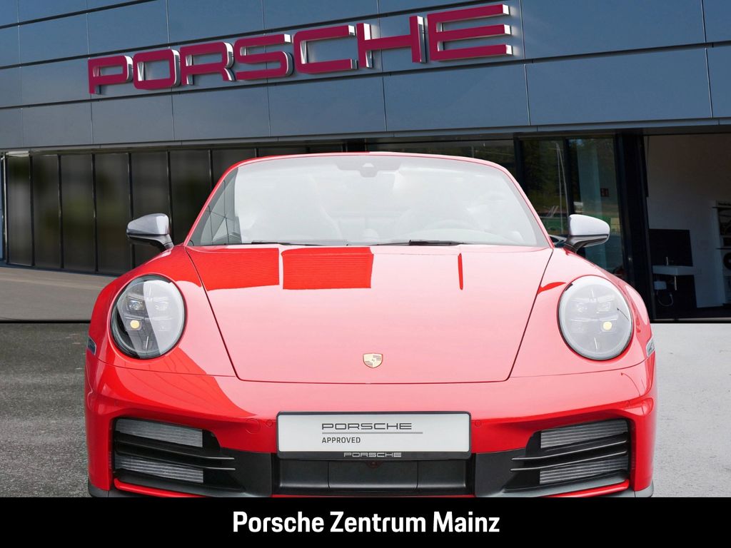 Porsche 992 2025