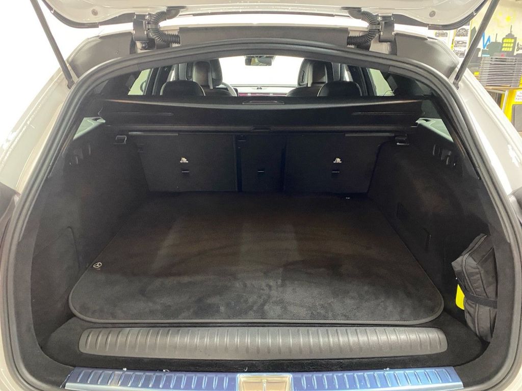 Mercedes-Benz E 300 2024