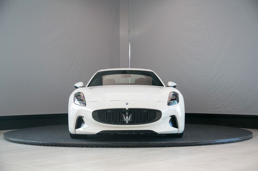 Maserati Granturismo 2024