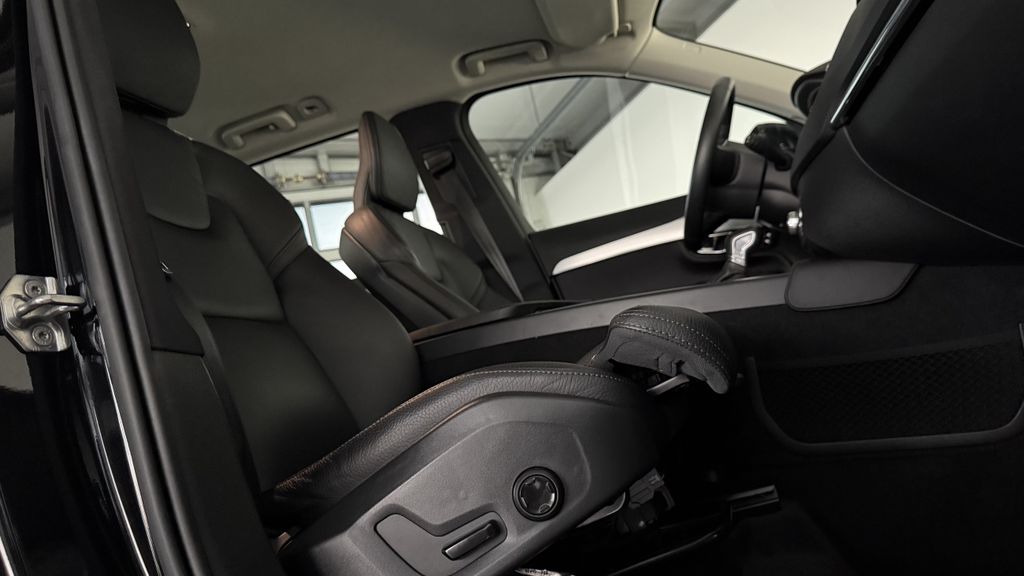 Volvo XC90 2019