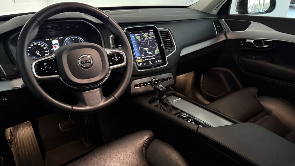 Volvo XC90 2019