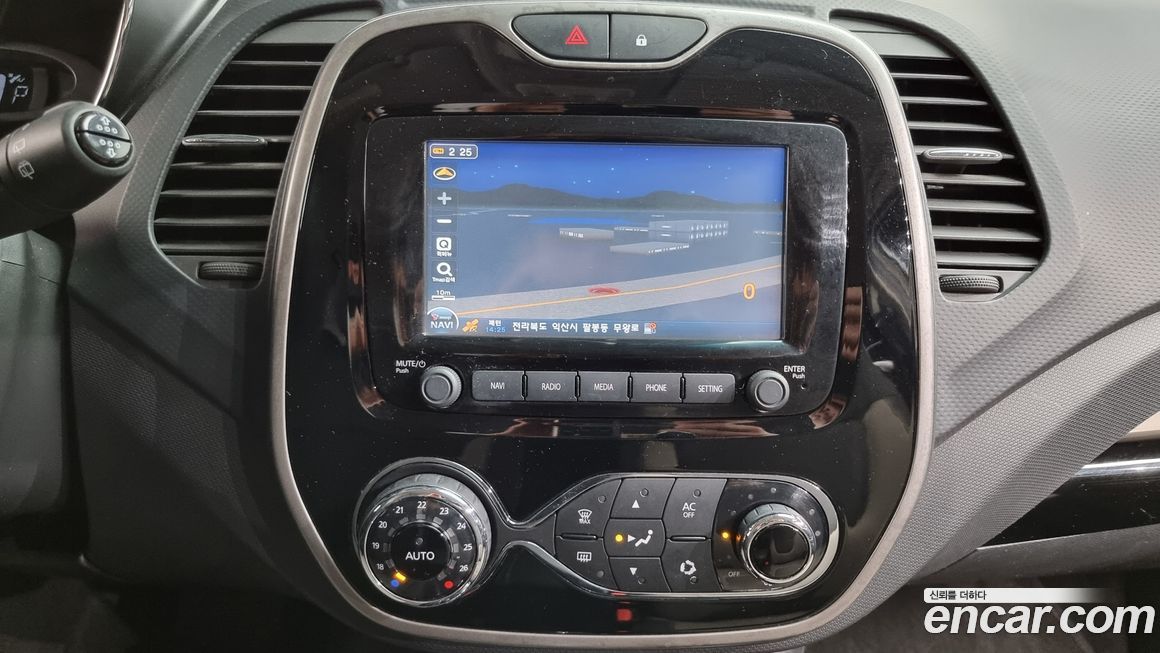 Renault-KoreaSamsung QM3 2014