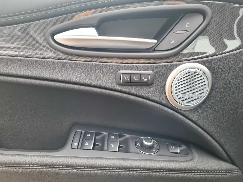 Alfa Romeo Stelvio 2023