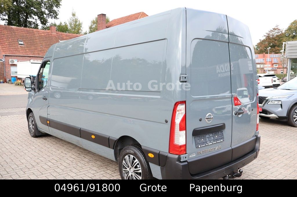 Nissan Interstar 2022