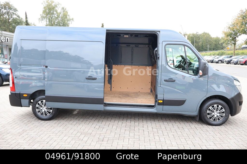 Nissan Interstar 2022