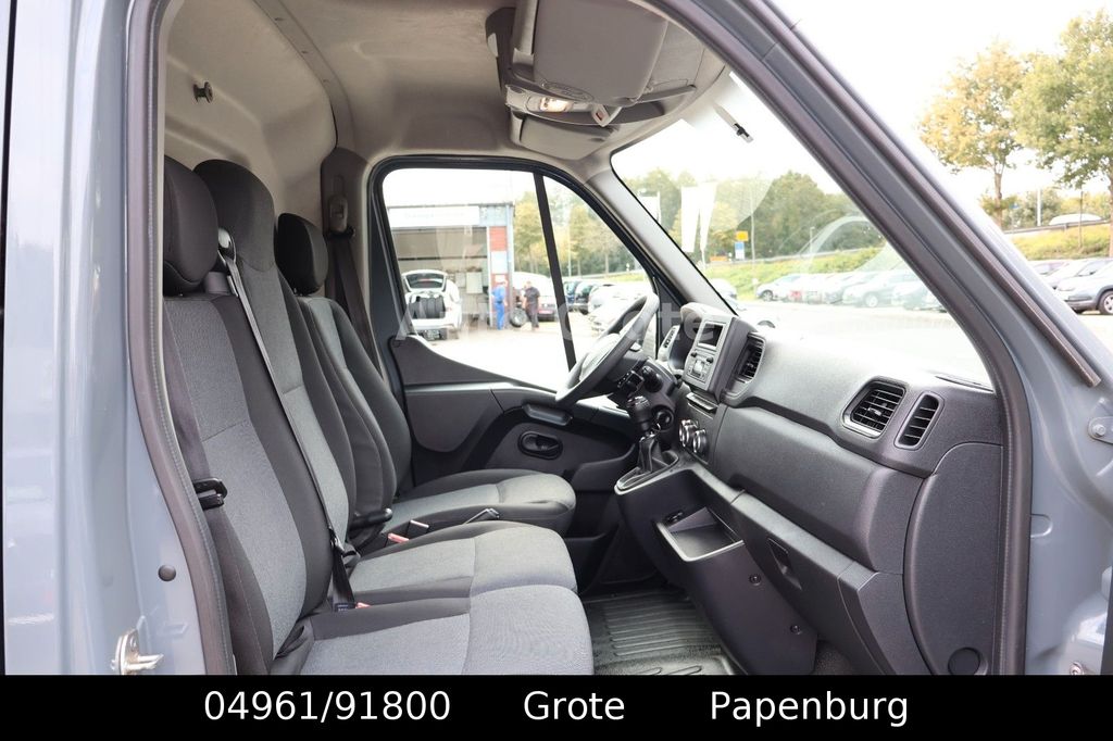 Nissan Interstar 2022