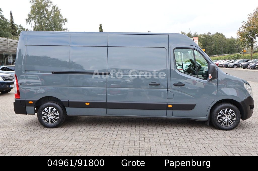 Nissan Interstar 2022