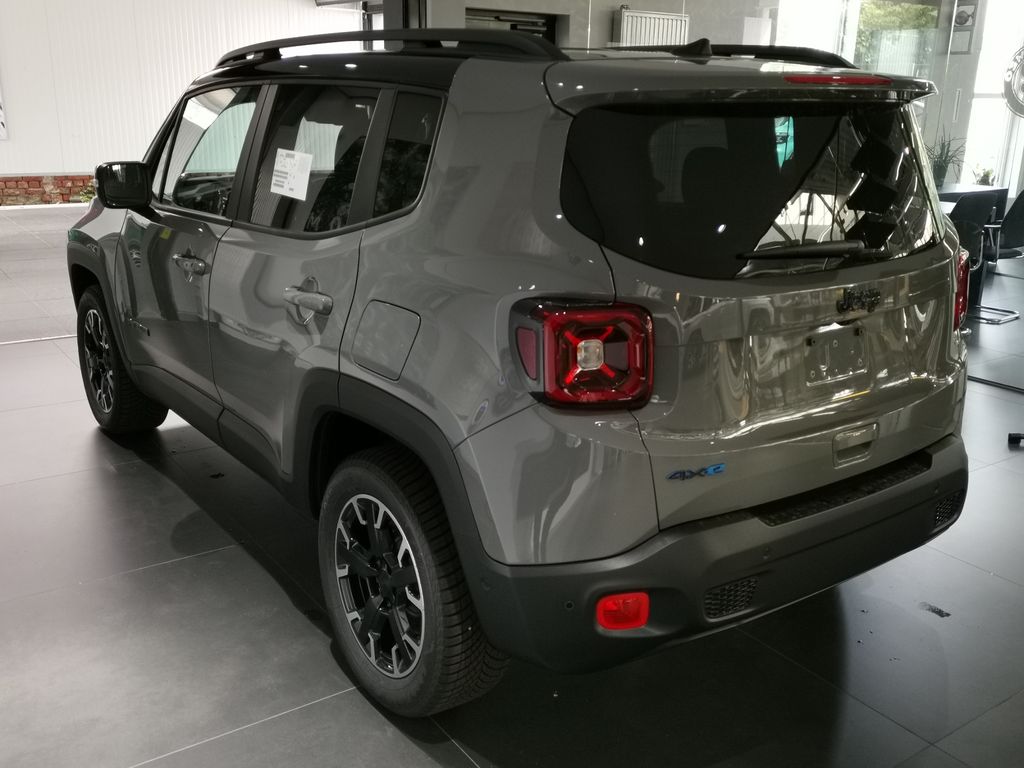 Jeep Renegade 2024