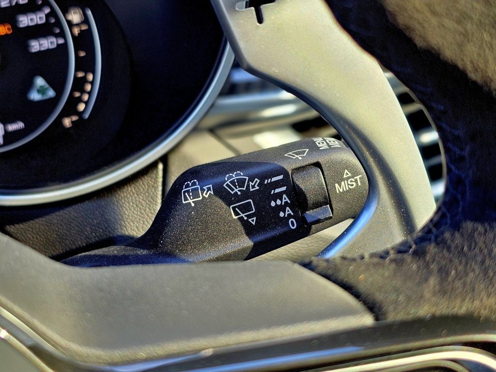 Alfa Romeo Stelvio 2023