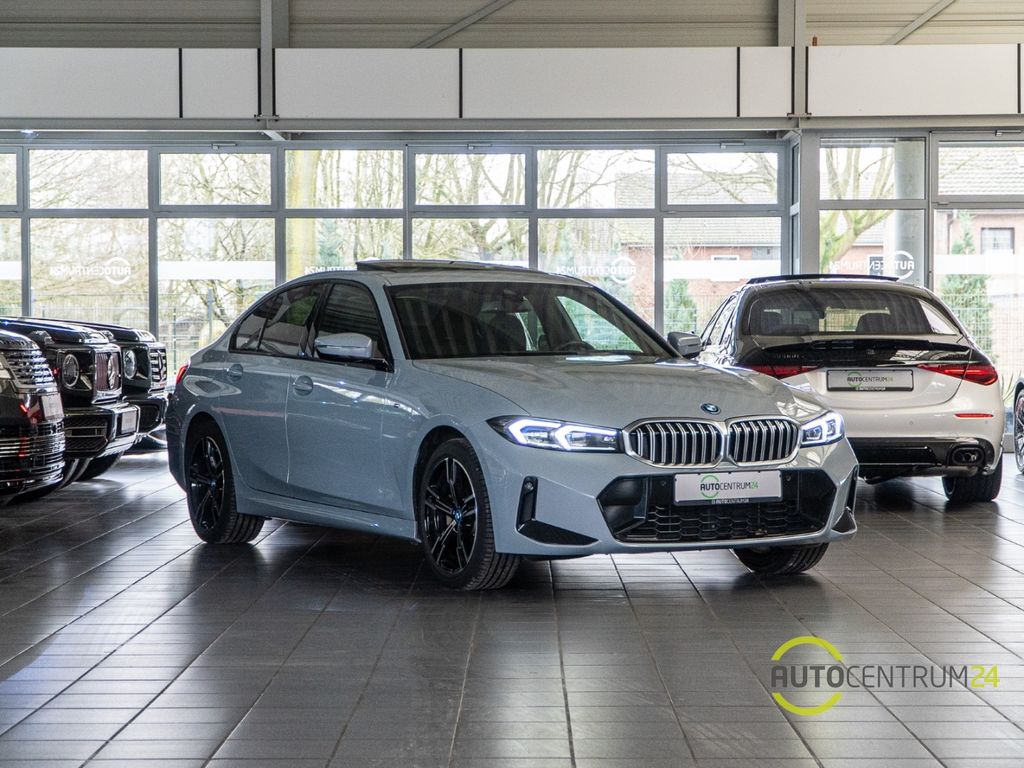 BMW 330 2024