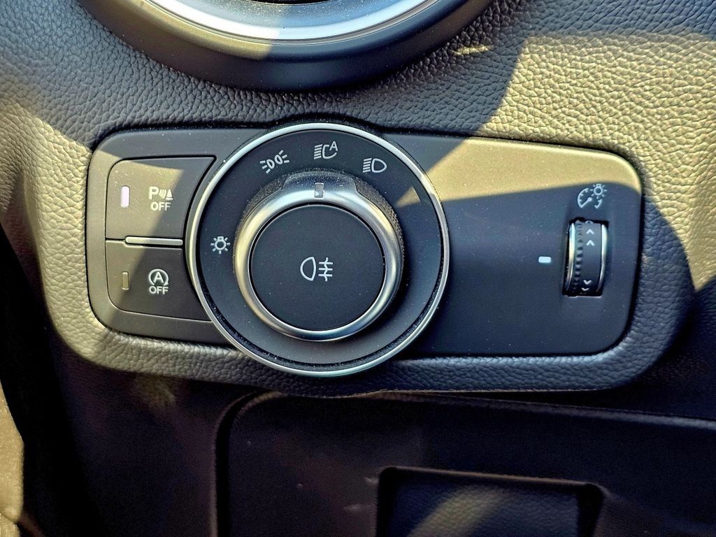 Alfa Romeo Stelvio 2023