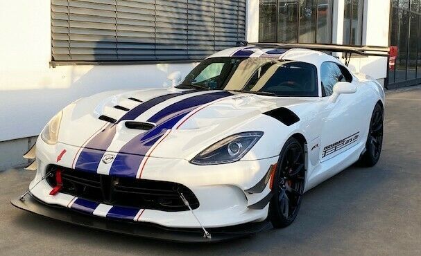 Dodge Viper 2016