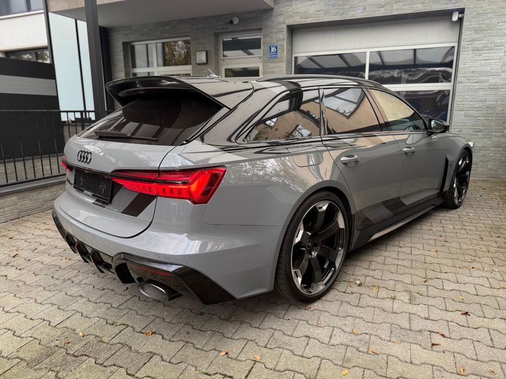 Audi RS6 2024