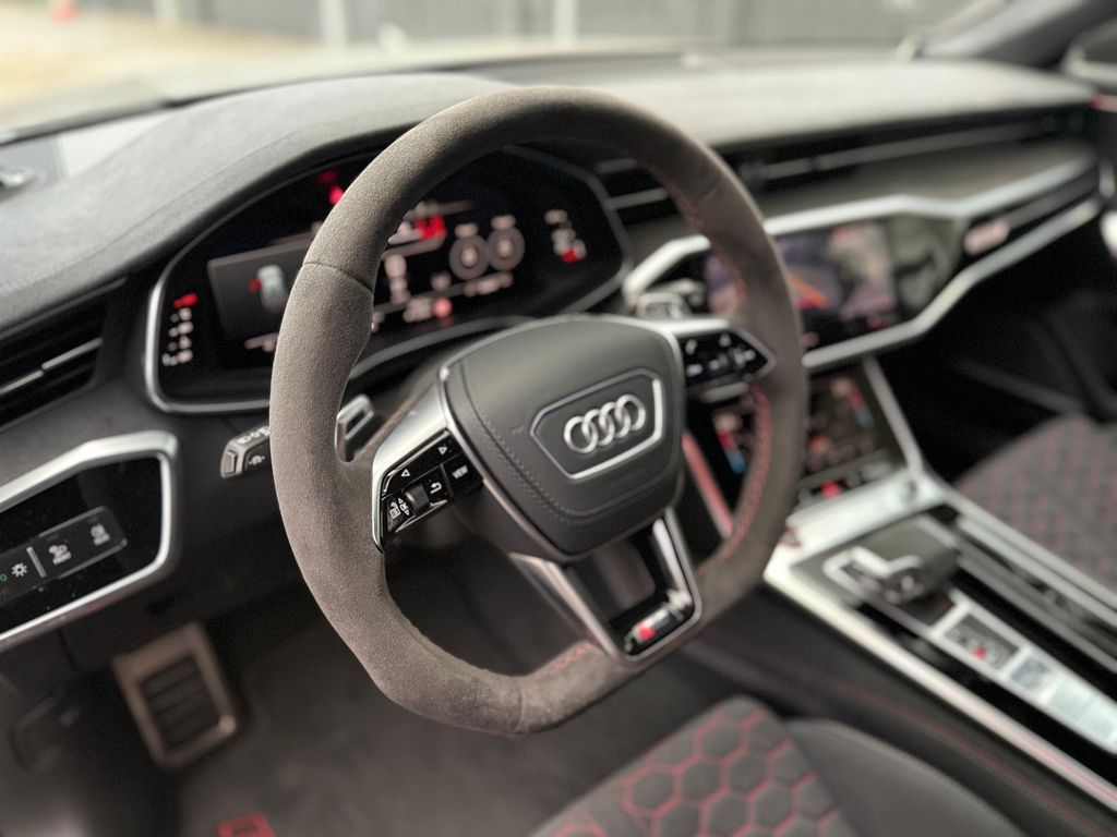 Audi RS6 2024