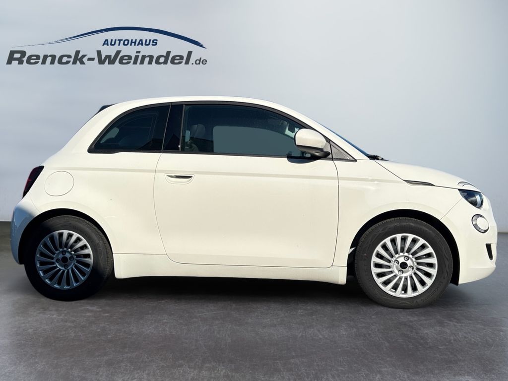 Fiat 500e 2024