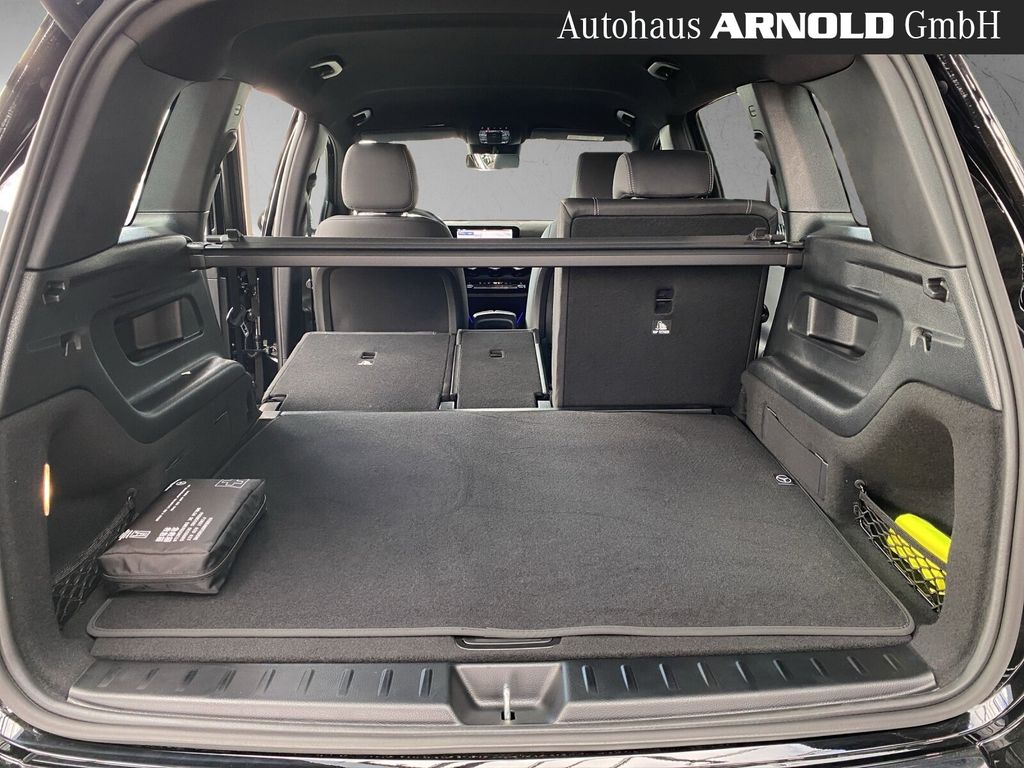 Mercedes-Benz GLB 200 2025