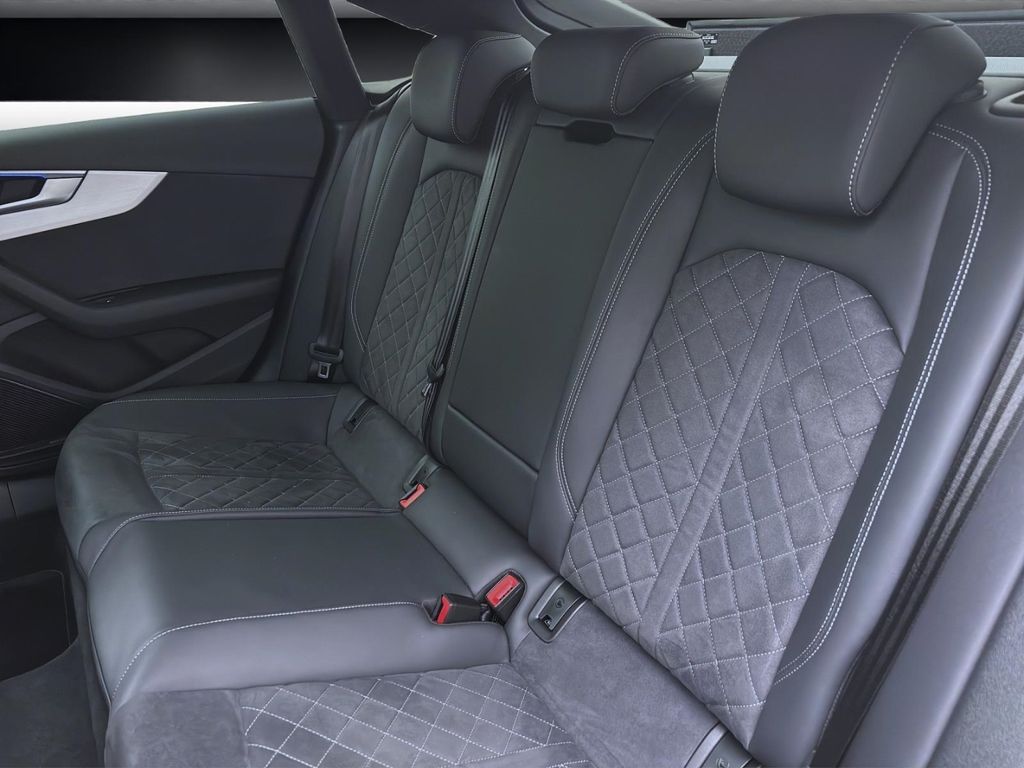 Audi S5 2024