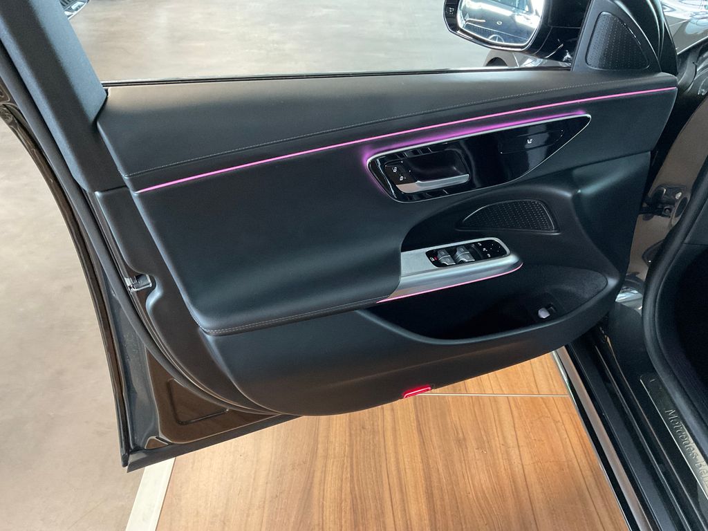 Mercedes-Benz E 220 2024