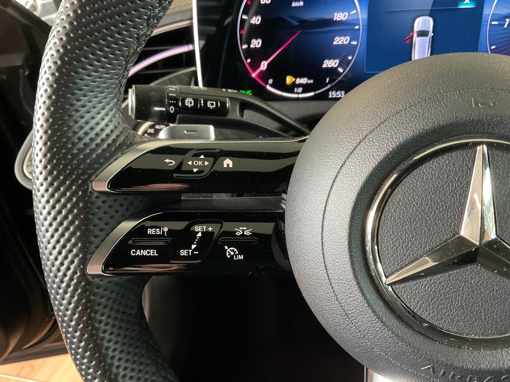 Mercedes-Benz E 220 2024