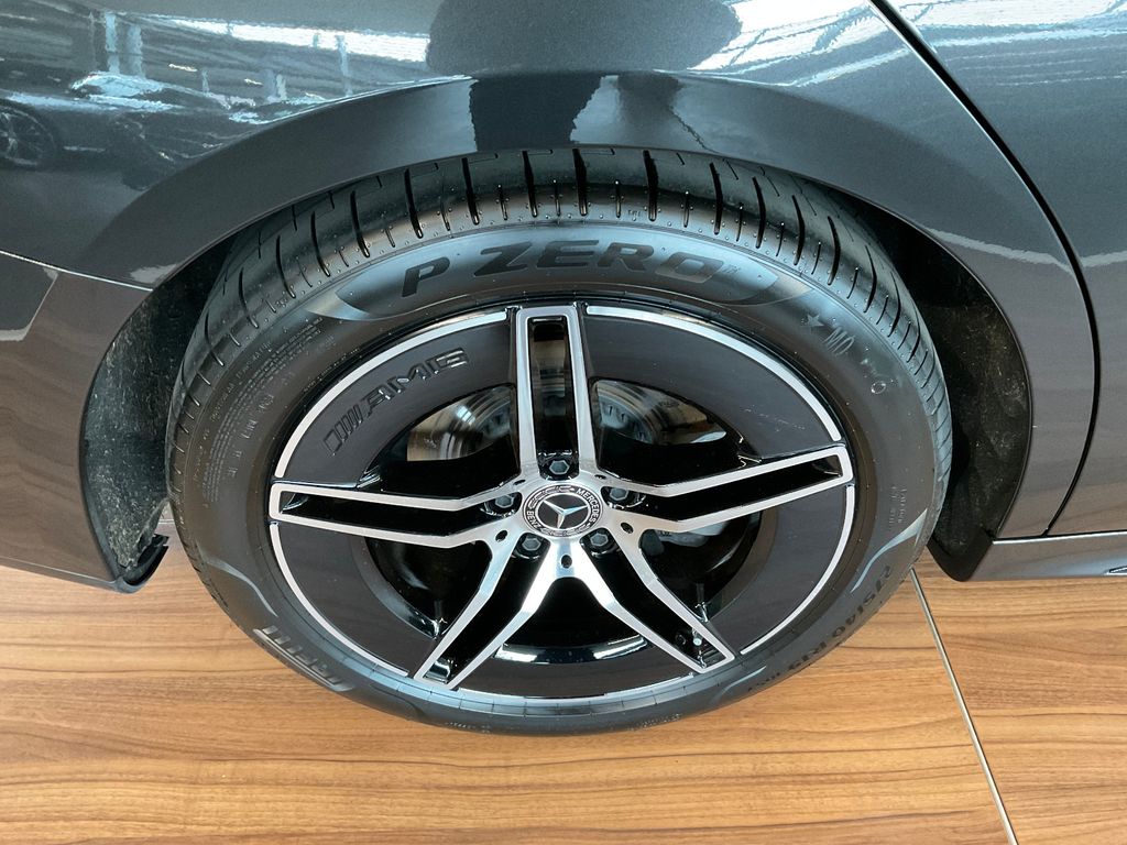 Mercedes-Benz E 220 2024