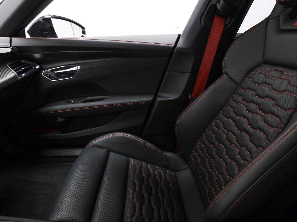 Audi RS e-tron GT 2023