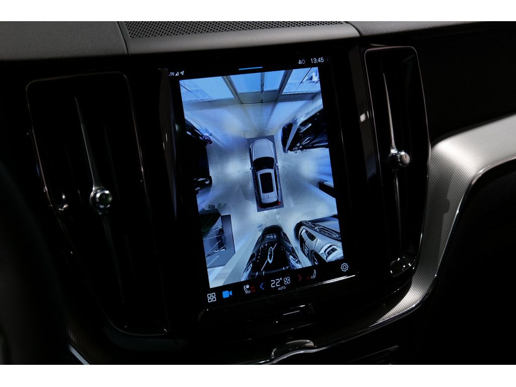 Volvo XC60 2025
