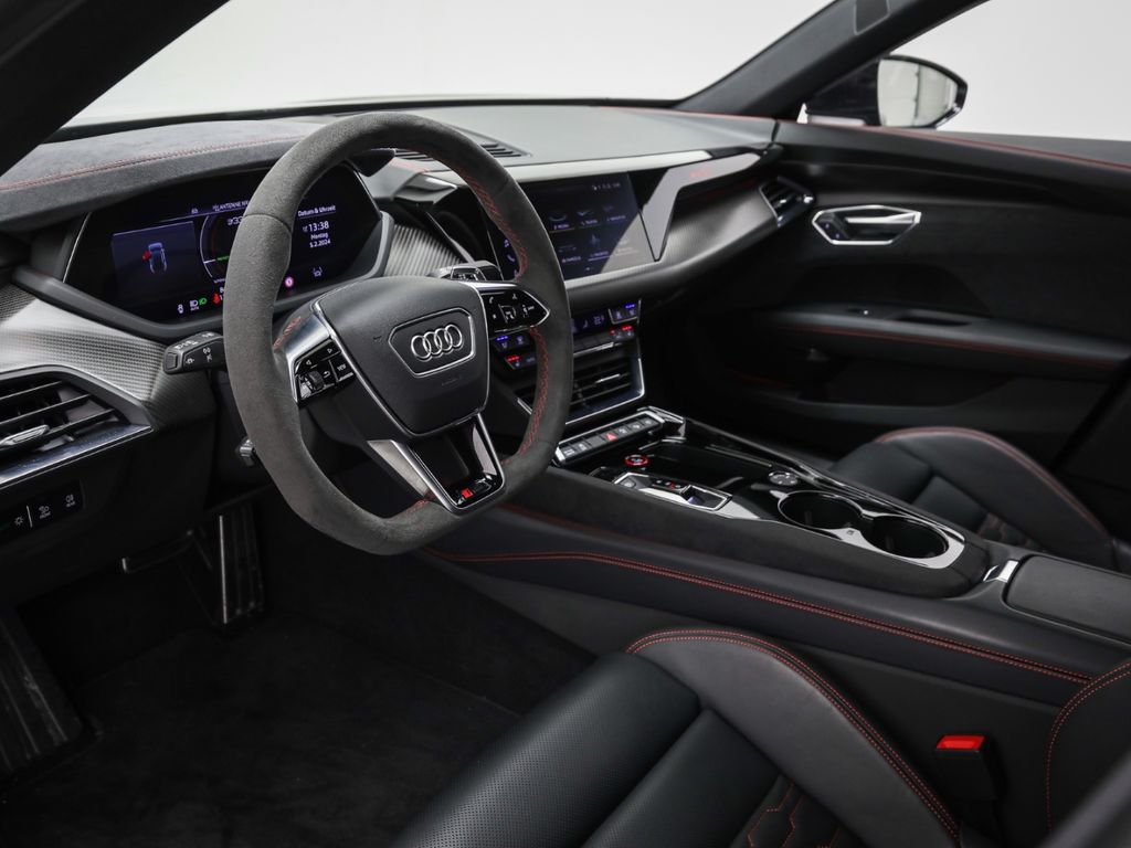 Audi RS e-tron GT 2023