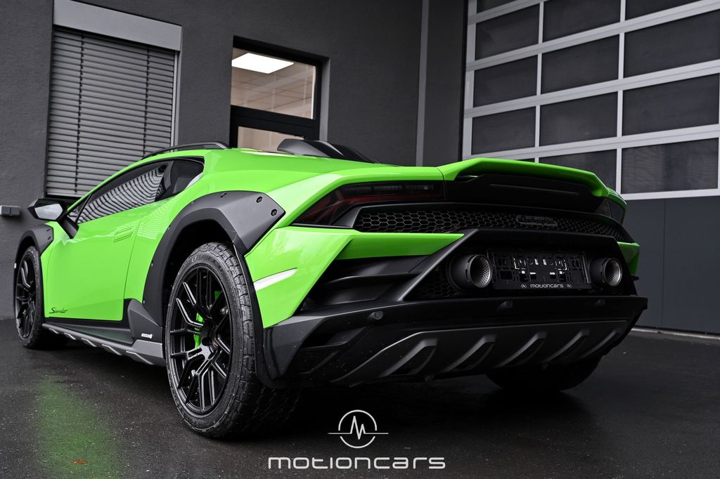 Lamborghini Huracán 2023