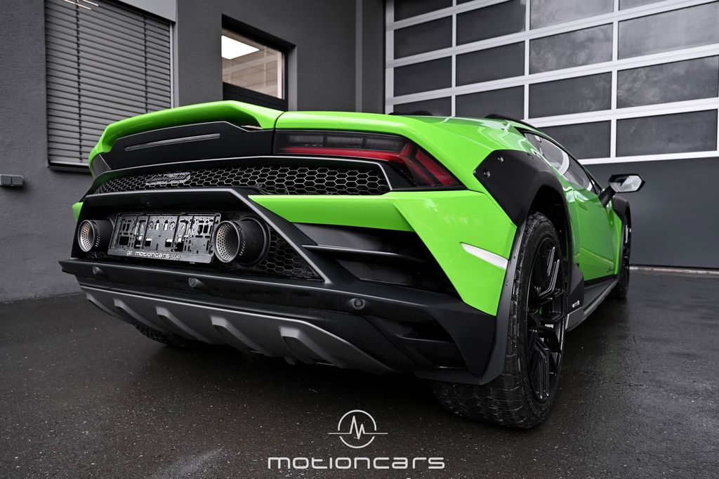 Lamborghini Huracán 2023