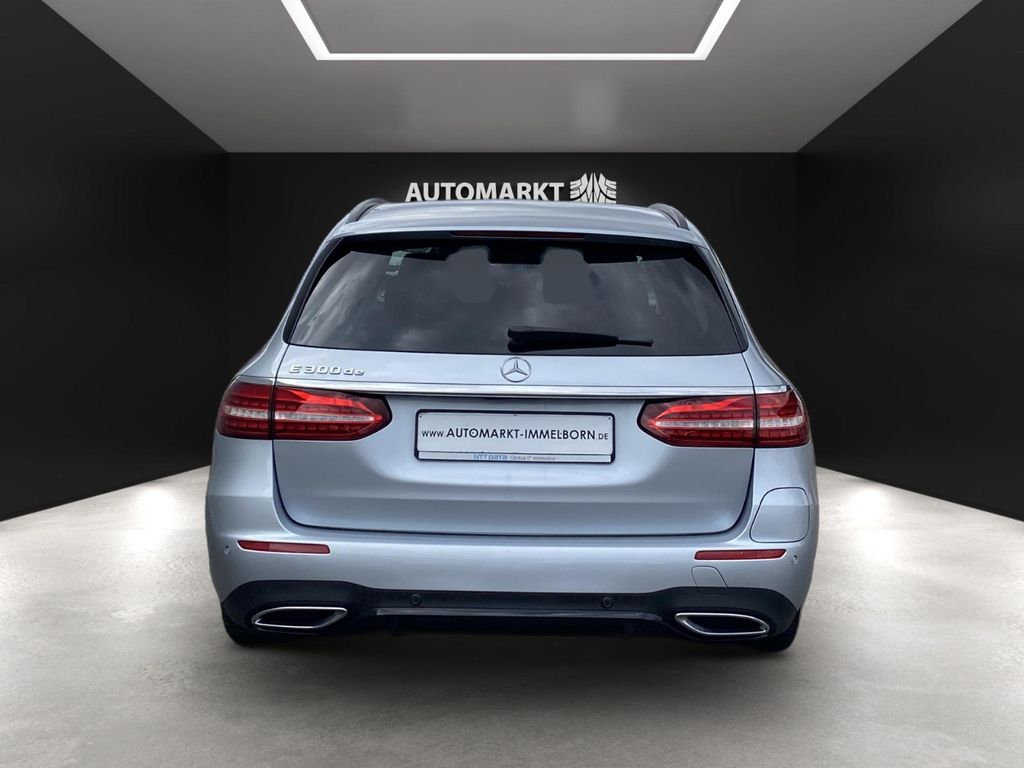 Mercedes-Benz E 300 2021