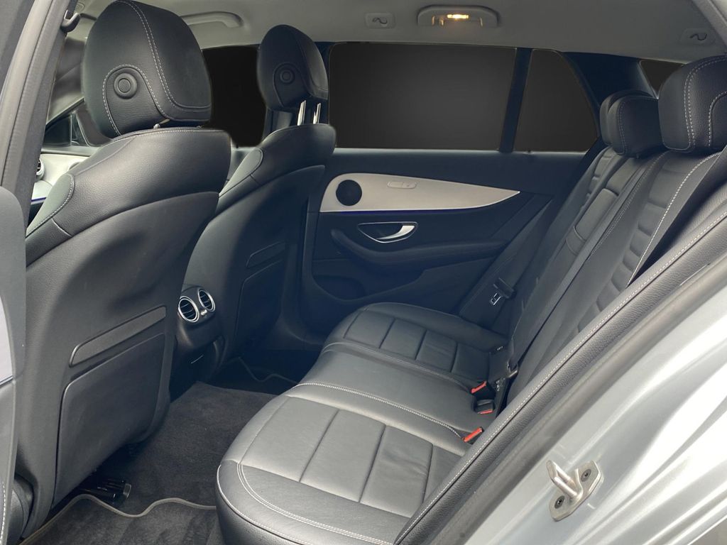 Mercedes-Benz E 300 2021