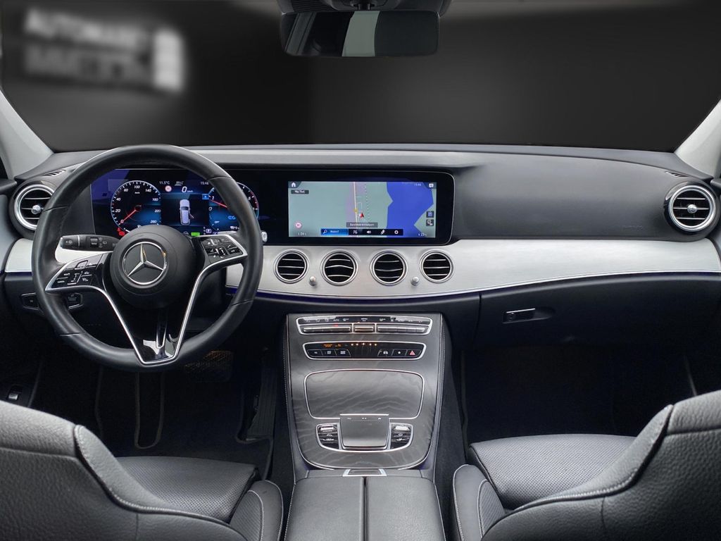 Mercedes-Benz E 300 2021